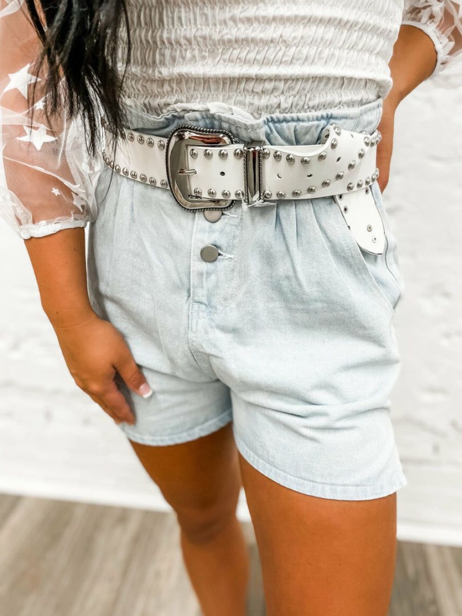 * Hayden Nicole Button Detail Pleated Denim Shorts Bottoms