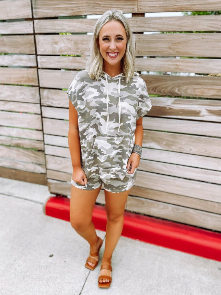 * Entro Erin Camo Hoodie & Shorts Set- Mocha Sets