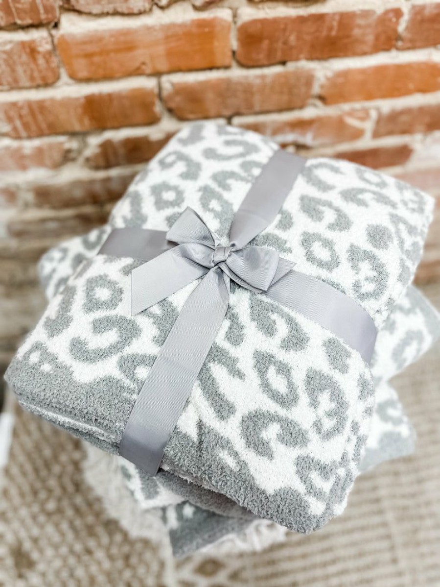 * Texas Bling Joanna Leopard Patterned Blanket Gifts