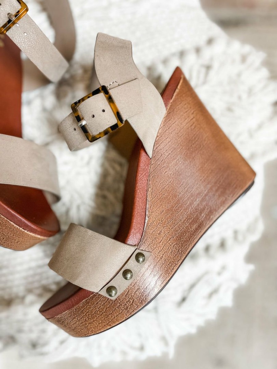 * Mia Shoes Senna Wedges- Tan Wedges